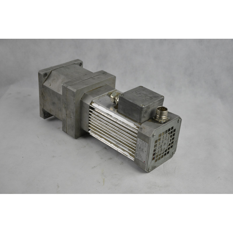 ASUNCHRONOUS SERVOMOTOR AMK Tornado TSE04-3-1002 DM4.5/1 3PH